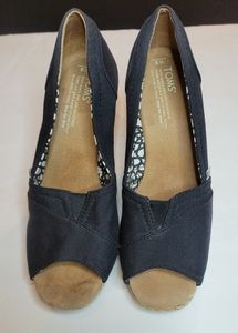 Tom's Classic Espadrille Wedge Sandals Sz 8